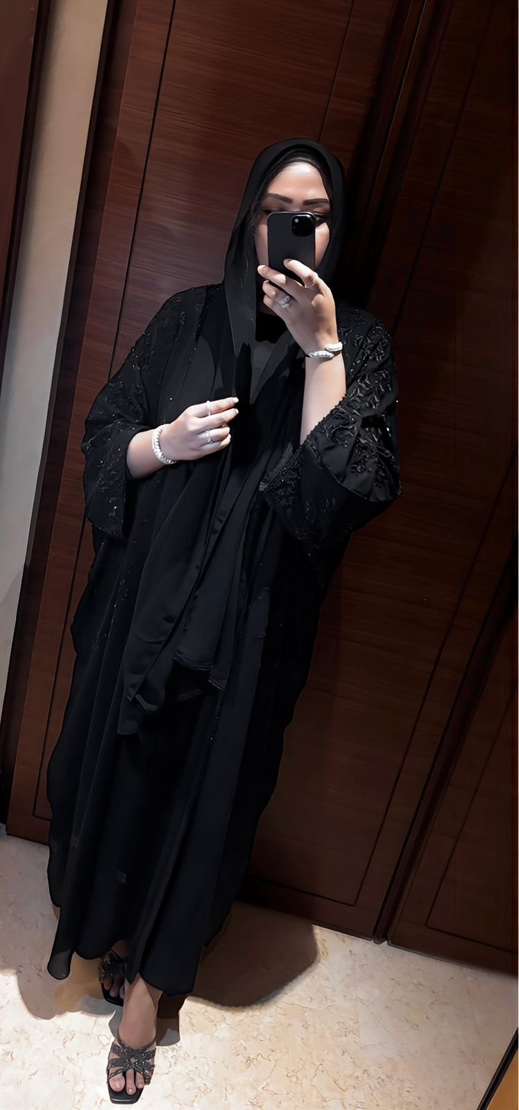 Divine Luxe Abaya